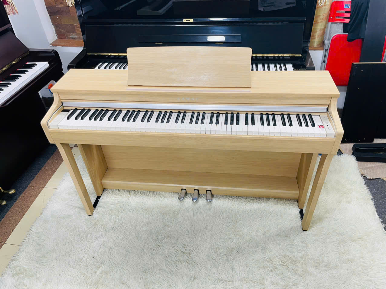 KAWAI CN27