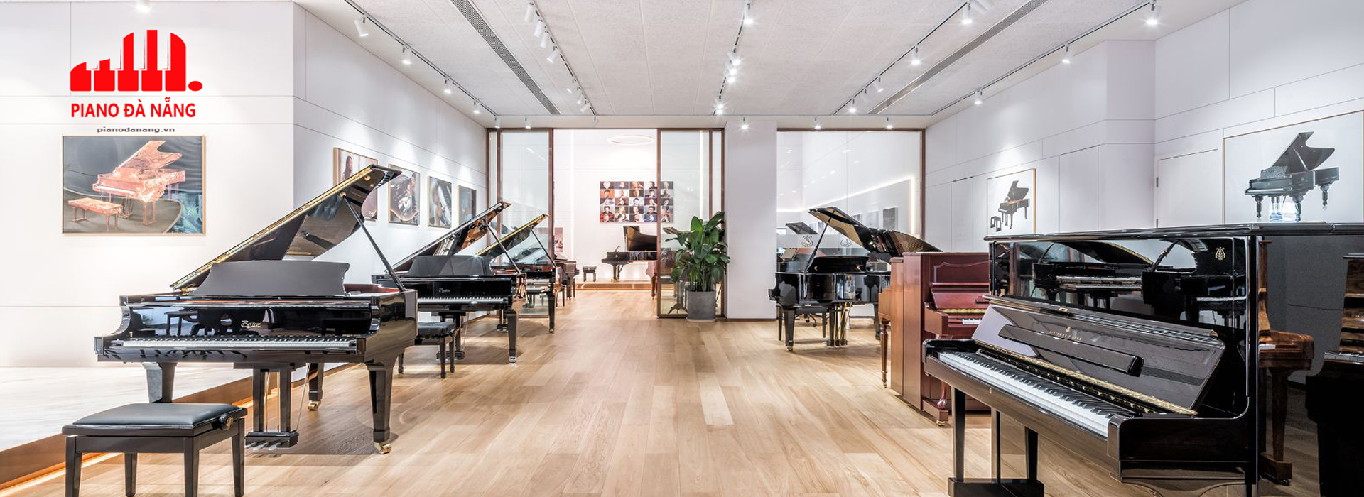 showroompianodanang-banenr